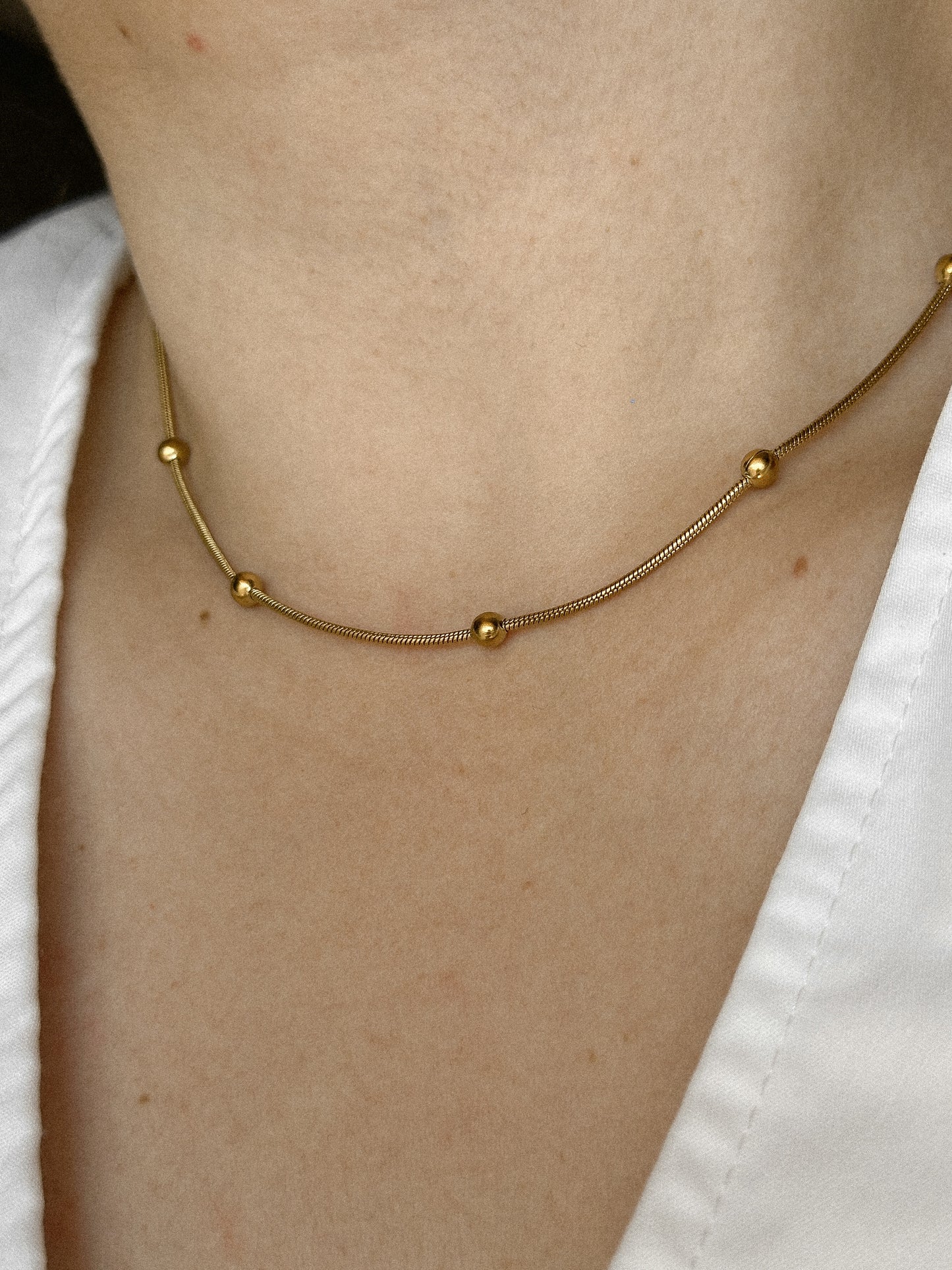 CADENA AURA