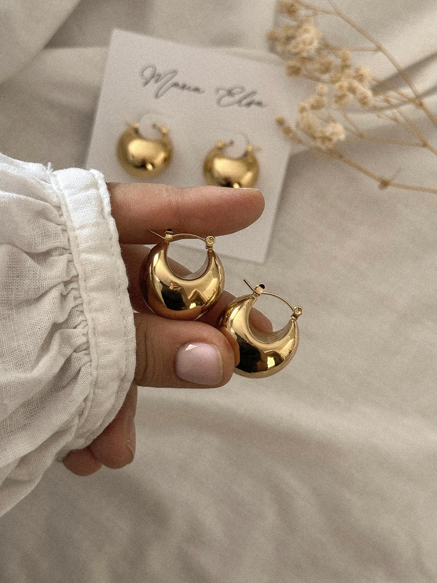 SELENA HOOPS