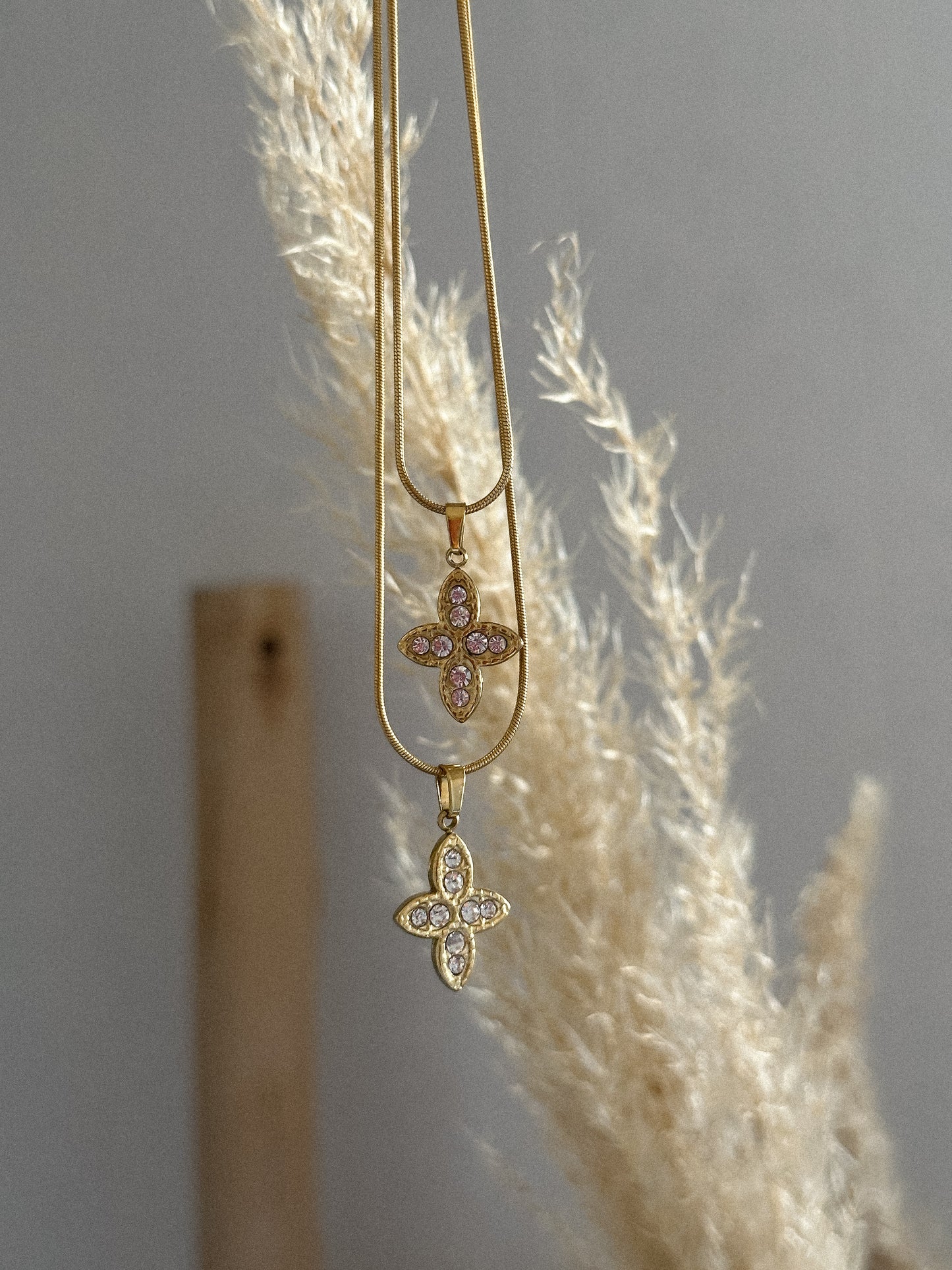 COLLAR FIORE