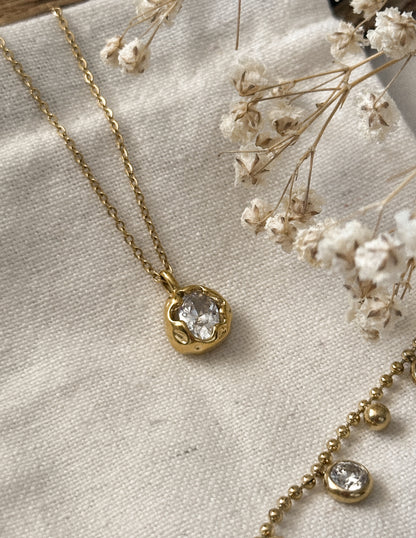 COLLAR EMIRA
