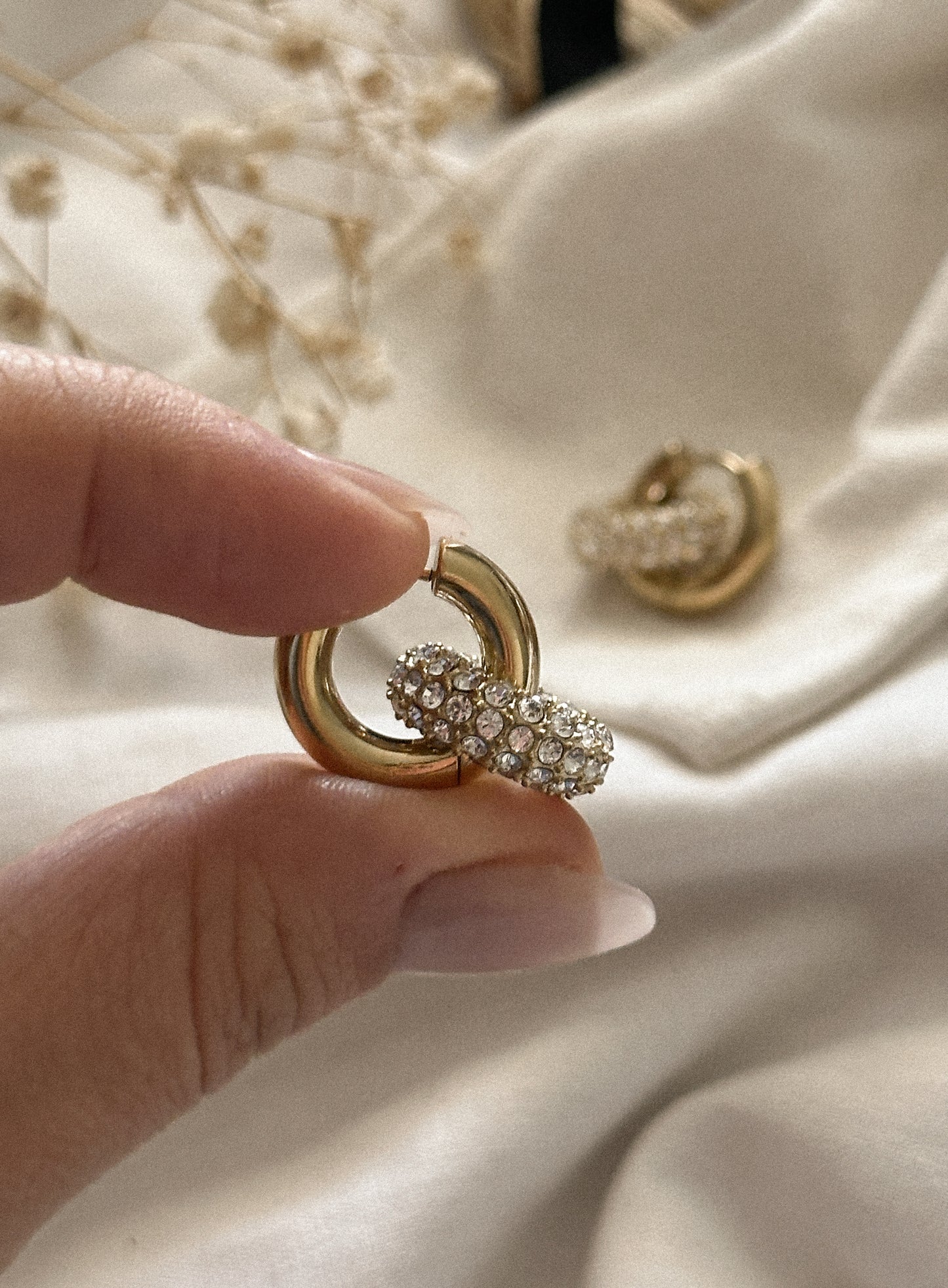 ARGOLLAS AMELIE
