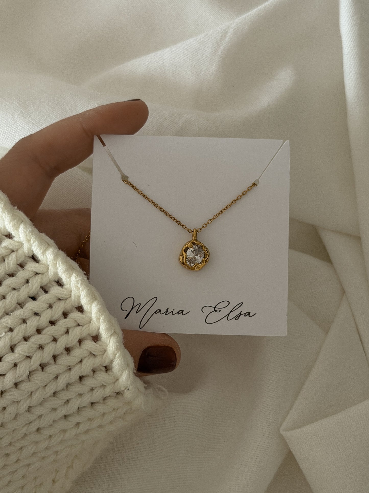 COLLAR EMIRA